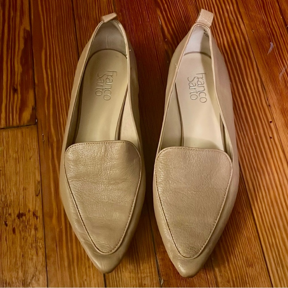 Franco Sarto Nude Leather Pointed Toe Loafer Flat Size 8.5